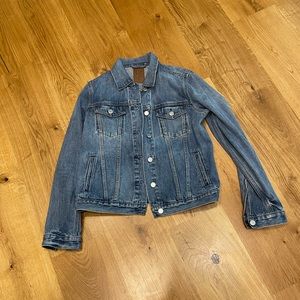Excellent Condition Womens Gap Denim Jacket Size Small